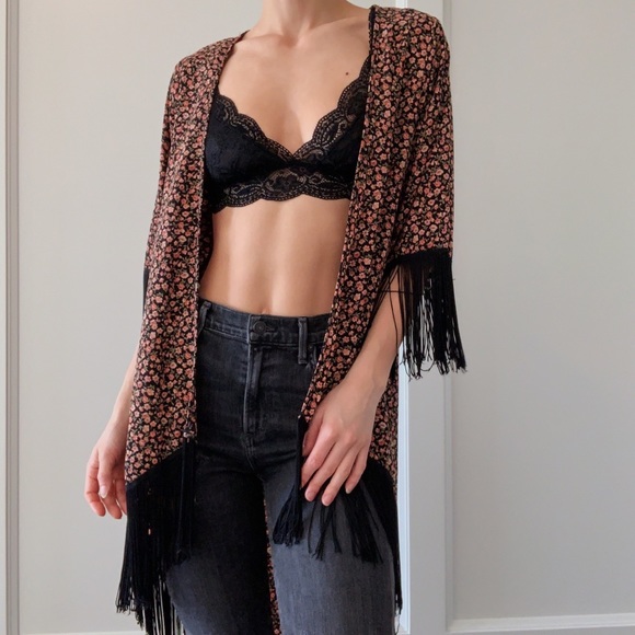 floral fringe kimono 🌷🌚 - Picture 6 of 13